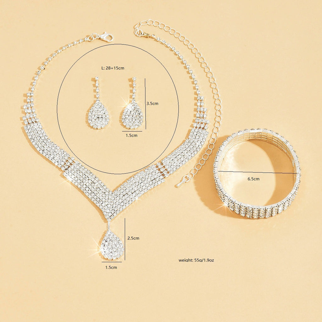 The Lagatros Necklace by Excidious