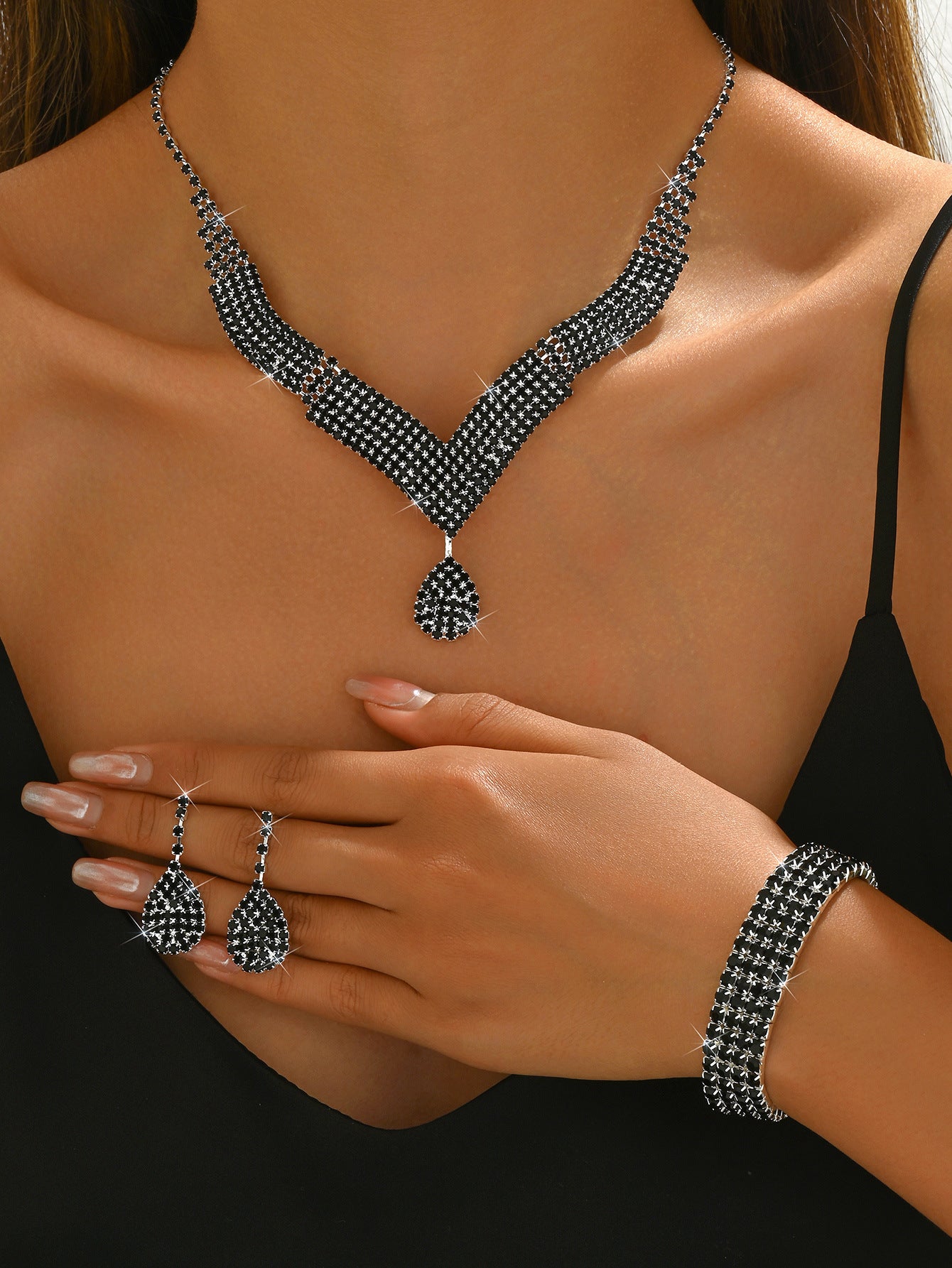 The Lagatros Necklace by Excidious