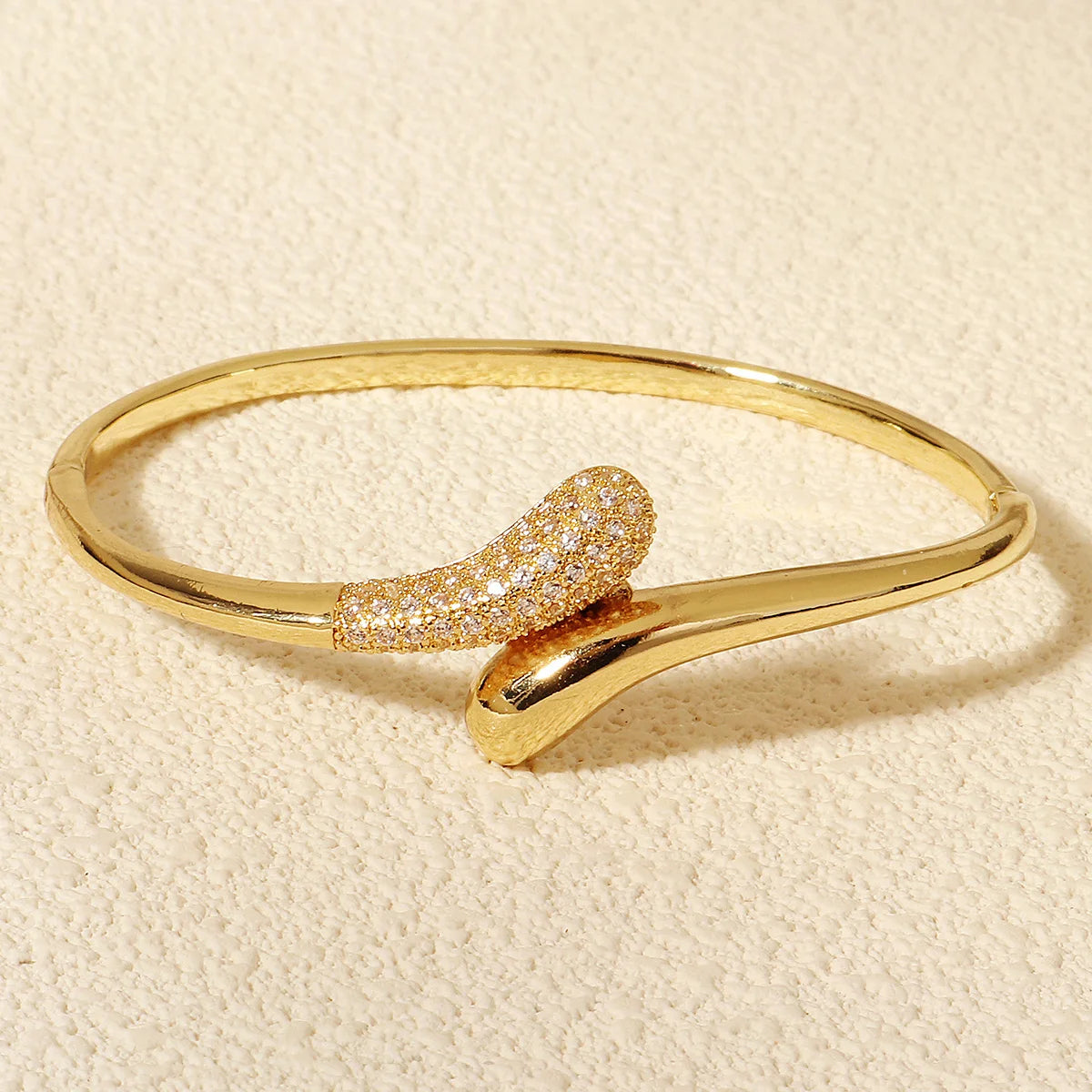 Trendy Miallo Stainless Steel Spike Bracelet Newest Studded Wrap Woman's Bracelet Brand Nail Bracelets Female As Gifts