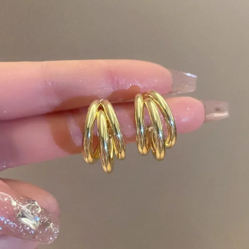 Elegant Gold Color Circled Hoop Earring for Woman Metal Elegant Vintage Geometric Statement Luxury Earrings Party Jewelry Gifts