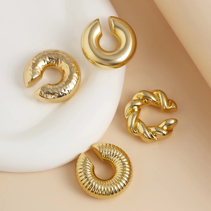 Fashion 4pcs C Shaped Acrylic Ear Clip for Women Simple Gold Silver Color No Pierced Round Earrings Punk Female Jewelry