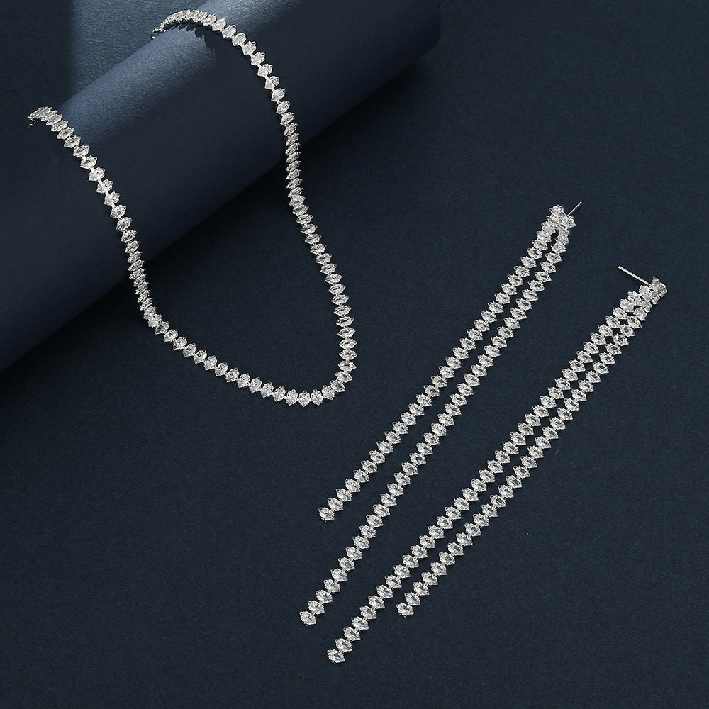 The Lagatros Necklace by Excidious