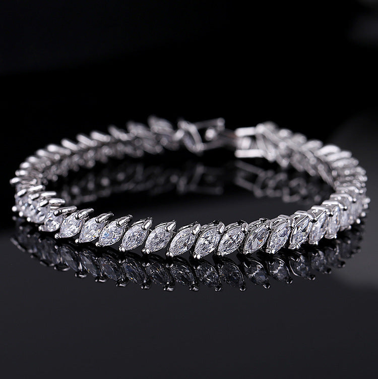 Novaro Diamond Bracelet by Excidious